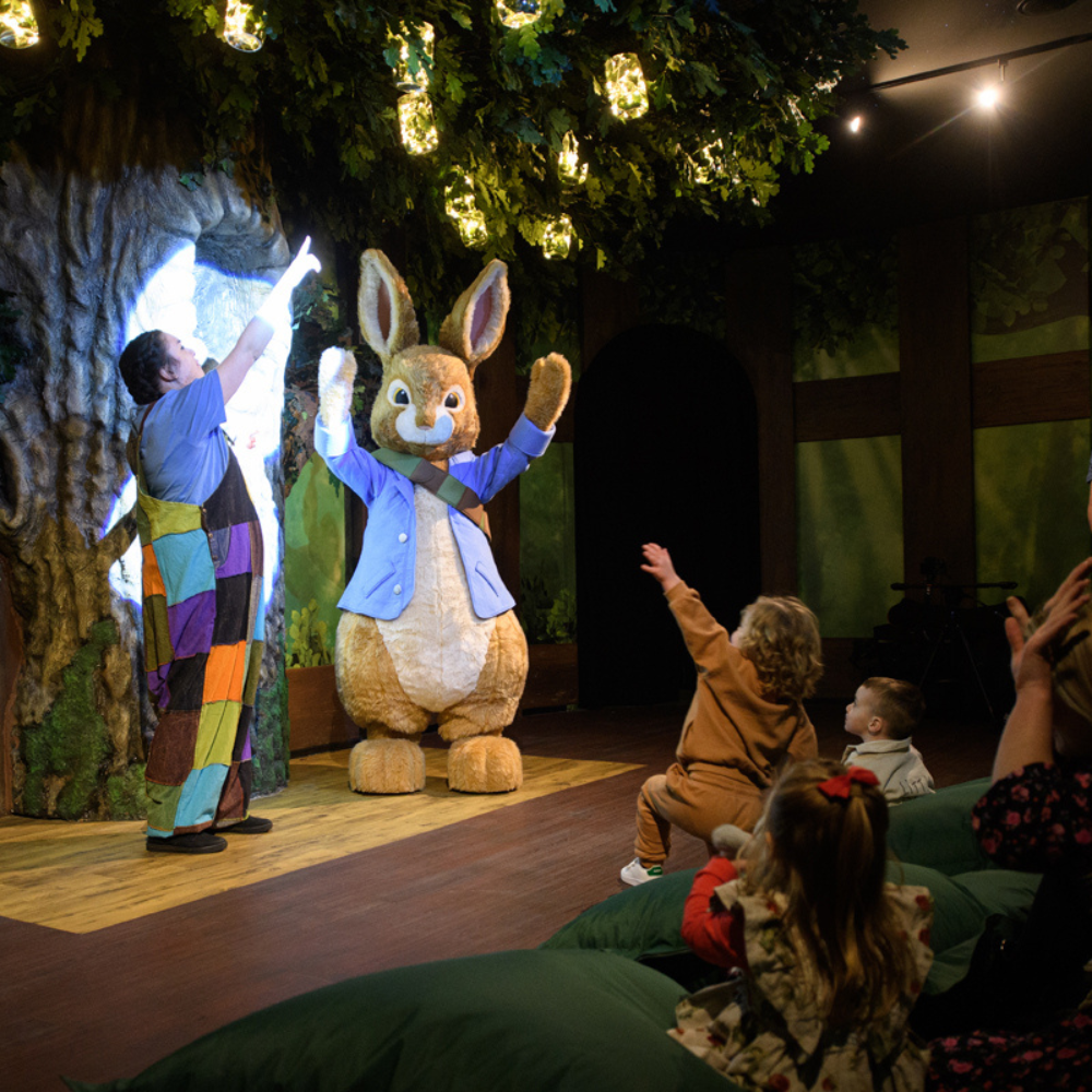 Peter Rabbit in The Secret Treehouse Finale Show